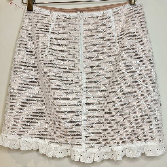 Emory park skirt with sequins. White and beige lining inside. - Picture 4 of 8